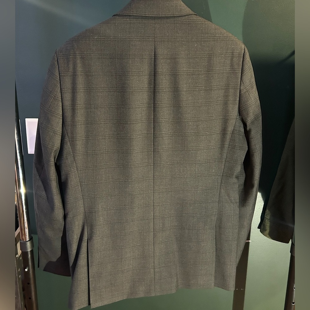 Men’s suit coat